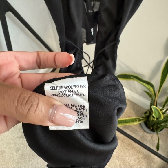 Fashion Nova Brianne Mesh Ruffle Halter Mini Dress Black Size Small NWT - Picture 7 of 8